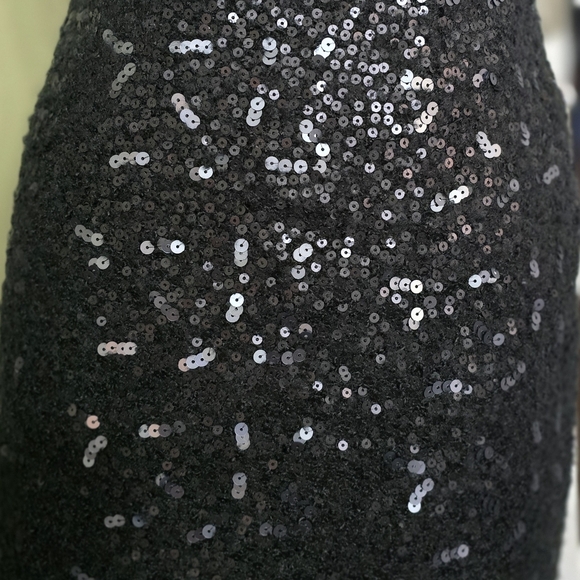 Banana Republic Sequin Dress - Picture 7 of 8